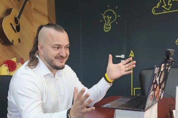 Код успеха Никиты Сафонова